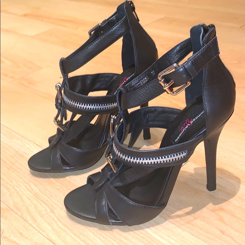 NEW Chinese Laundry heels NEVER WORN